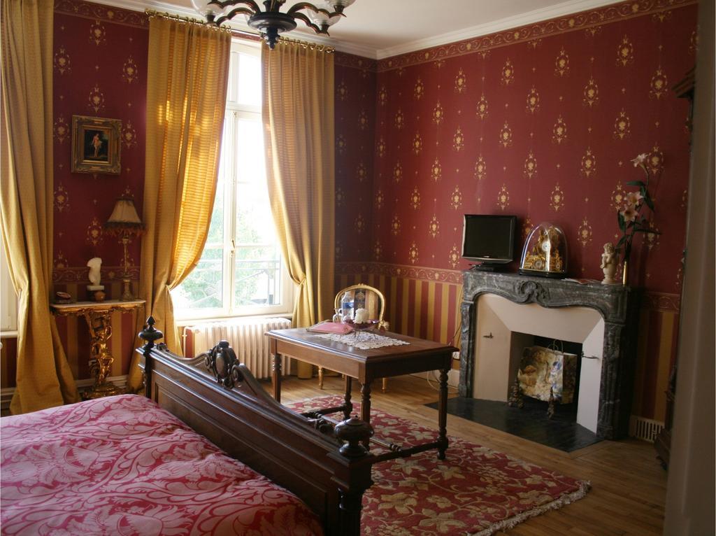 Chateau Du Clos Mortier 생디지에 객실 사진