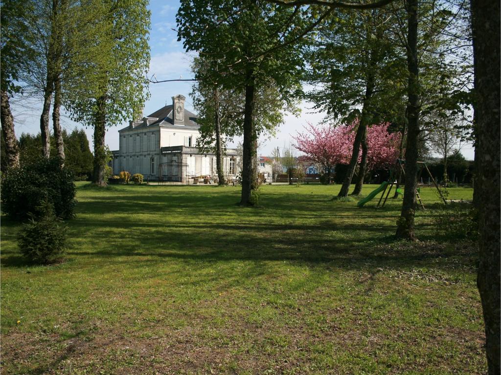 Chateau Du Clos Mortier 생디지에 외부 사진